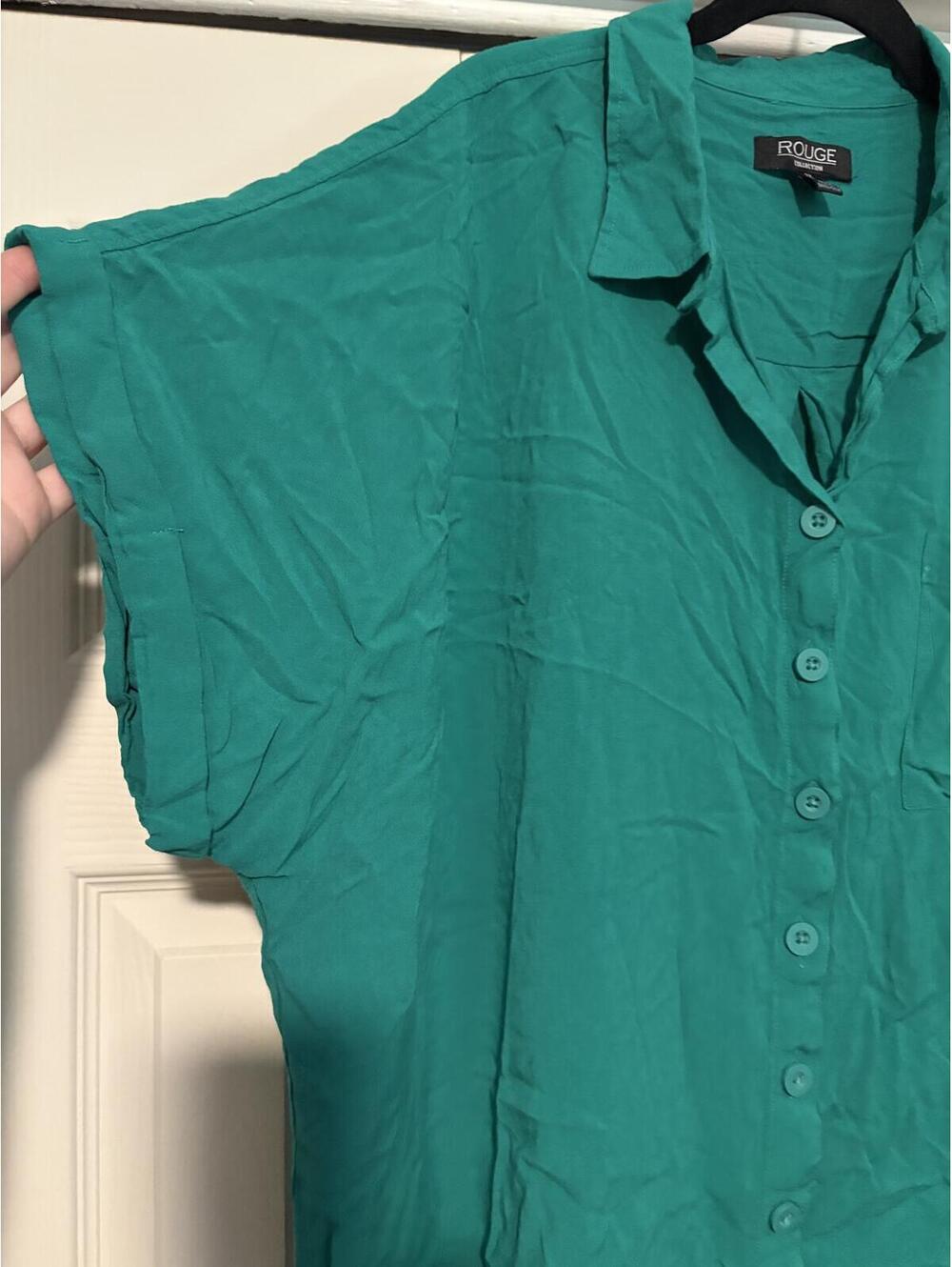 Vintage Green Rayon Button Down Blouse - Picture 3 of 5